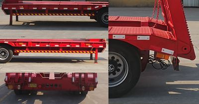 Brilliant Business Car DHH9372TDP Low flatbed semi-trailer