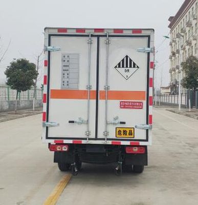 Chuyun  EZW5033XZWS6 Miscellaneous dangerous goods box transport vehicle