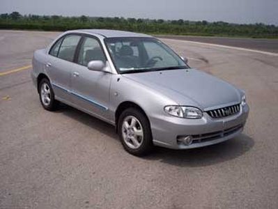 Kia  YQZ7130CNG Sedan