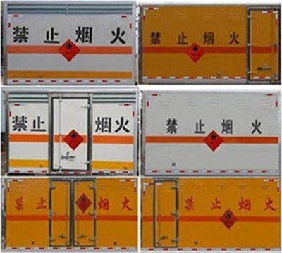 Jinbei  JBT5035XRY Flammable liquid box transport vehicle