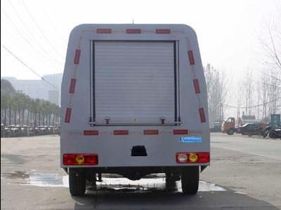 Cheng Liwei  CLW5020GQXB5 Cleaning car