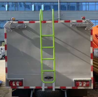 Cheng Li  CL5090GQX6HL Guardrail cleaning vehicle