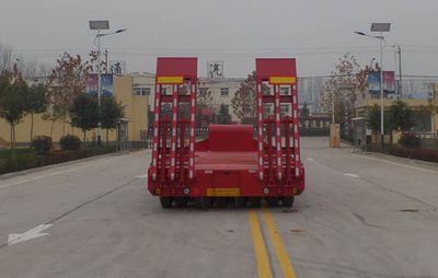 Lu Xuda  LZC9400TDPXZ Low flatbed semi-trailer