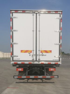 Foton  BJ5188XLCFM Refrigerated truck