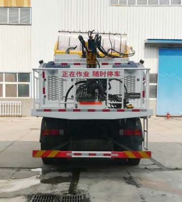 Lutai  LTZ5180TXQ6CA Wall cleaning vehicle