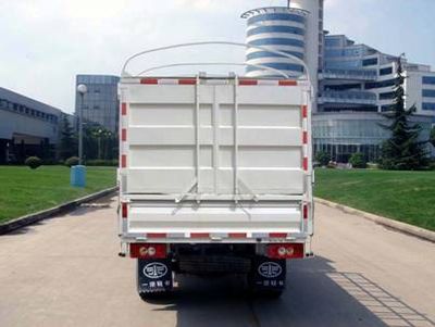 Jiefang Automobile CA5020CCYK3R5E41 Grate type transport vehicle