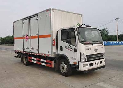 Shunde  SDS5120XRGCA6 Flammable solid box transport vehicle