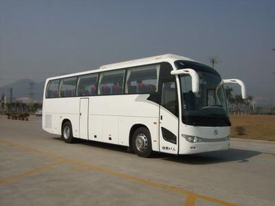 Jinlong  XMQ6117Y2 coach