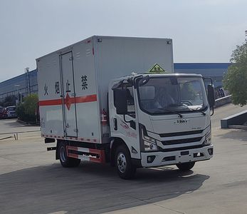 Cheng Li CL5049XQY6BXWExplosive equipment transport vehicle