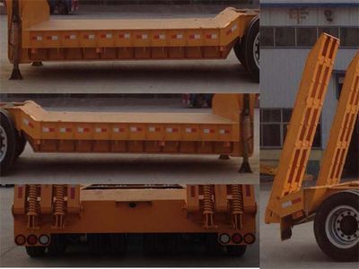 Lu Lu Tong  WSF9403TDP Low flatbed semi-trailer