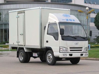 Jiefang Automobile CA5032PK5L2XXY1A Box transport vehicle