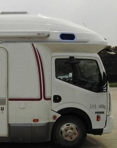 Nissan ZN5041XLJA5Z4 RV