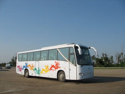 Jinlong  XMQ6127Y2 coach