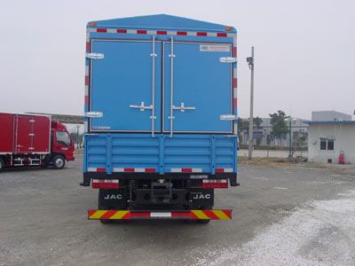 Jianghuai brand automobiles HFC5131CCYK1F Grate type transport vehicle