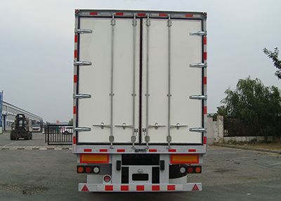 Tonghua  THT9400XLCYK Refrigerated semi-trailer