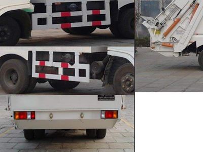 Dongyue  ZTQ5070ZYSQLG33D Compressed garbage truck