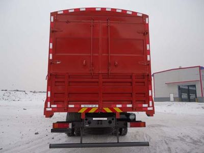 Dongfeng  EQ5250CCY Grate type transport vehicle