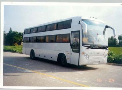 Medium to large  YCK6105HGW Sleeper coach