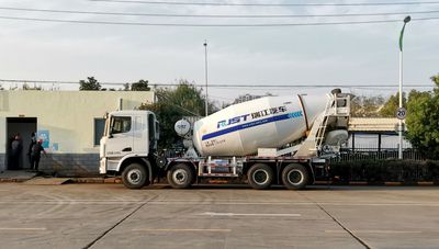 Ruijiang  WL5310GJBQCCNA0 Concrete mixing transport vehicle