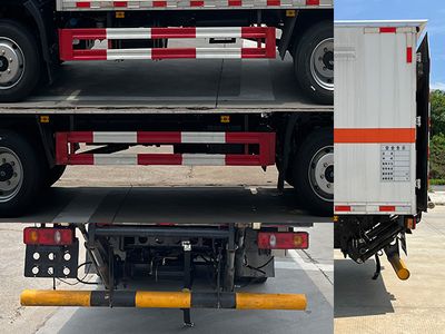 Chusheng  CSC5126XRYEH6 Flammable liquid box transport vehicle