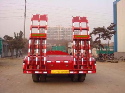 Taicheng  LHT9404TDP Low flatbed semi-trailer