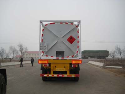 Changhua  HCH9400GHYF Frame tank type chemical liquid transportation semi-trailer