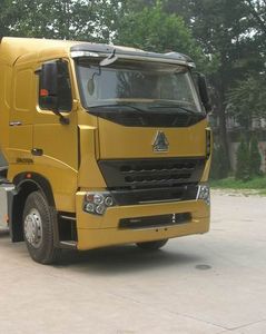 Haowo  ZZ4187V4217P1LH Tractor