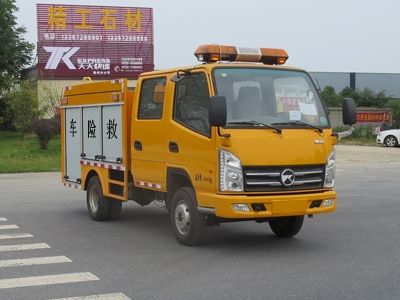 New Dongri  YZR5040XXHKM Rescue vehicle