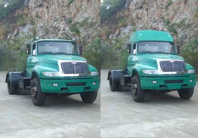 Jiefang Automobile CA4147K2R5A95 Semi trailer towing vehicle