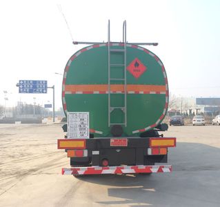 Huachang brand automobiles QDJ9404GRYA Flammable liquid tank transport semi-trailer