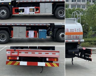 Chufei  CLQ5180GYY6BJ Oil tanker