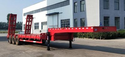 Zhongyu Xiangchi XTS9400TDPXZLow flatbed semi-trailer