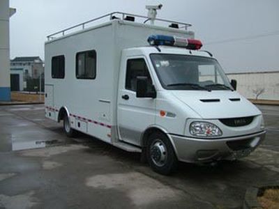 Zhongchi Wei brand automobilesCEV5050XZHMedium sized emergency communication command vehicle