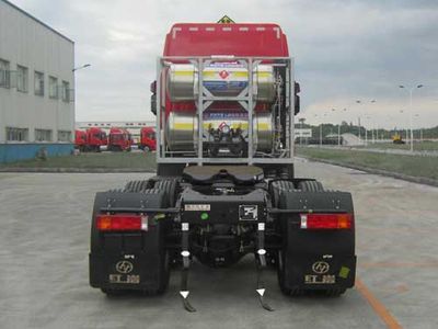 Hongyan  CQ4256HTG384TU Dangerous goods tractor