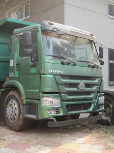 Haowo  ZZ5317ZLJN3267E1 garbage dump truck 