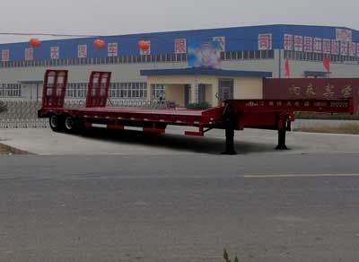 Jinwan LXQ9401TDPLow flatbed semi-trailer