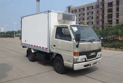 Jiangling Motors JX5035XLCXA Refrigerated truck