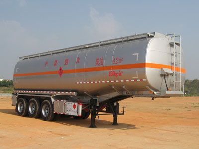 Yongqiang  YQ9400GYYF2 Aluminum alloy oil transport semi-trailer