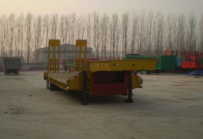 Qiqiang  JTD9404TDP Low flatbed semi-trailer