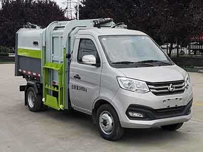 Lingyu  CLY5030ZZZE6 Hydraulic Lifter Garbage truck 