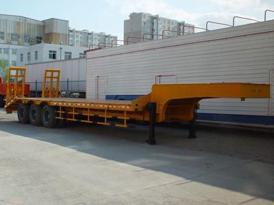 Wanrong  CWR9391D Low flatbed semi-trailer