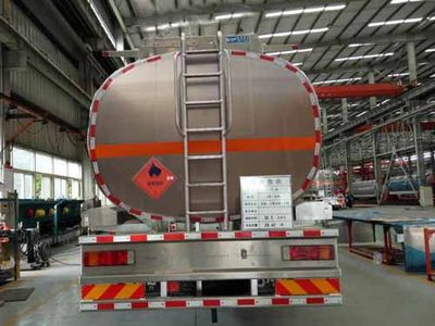 Yunli  LG5310GYYC5 Aluminum alloy oil tanker