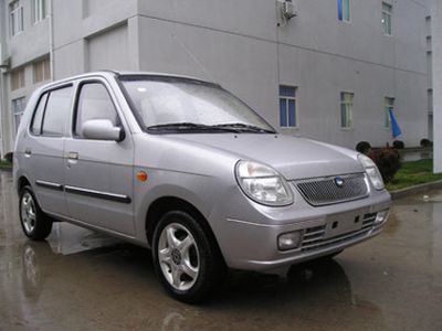 BYD  QCJ7083A Sedan