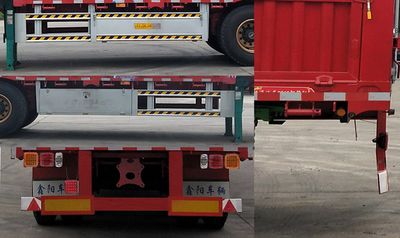 Xinyangda brand automobiles LXY9400CCYE Gantry transport semi-trailer