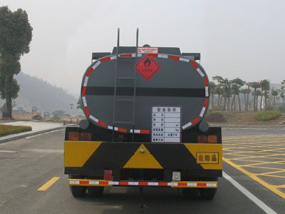 Cheng Liwei  CLW5111GHYT3 Chemical liquid transport vehicle