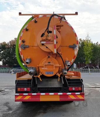 Haotian Xingyun  HTX5310GQWHH6 Cleaning the suction truck