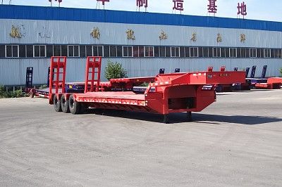 Shunyun  HYY9351TDP Low flatbed semi-trailer