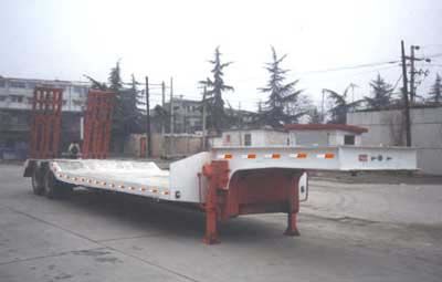 Huajun ZCZ9230TDLow flatbed semi-trailer