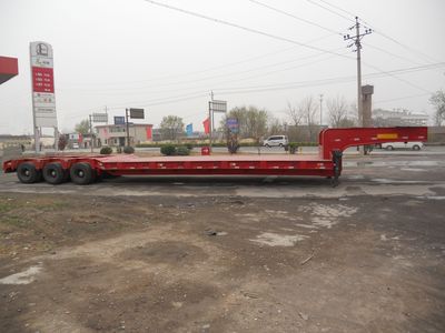 Junqiang  JQ9402TDP Low flatbed semi-trailer