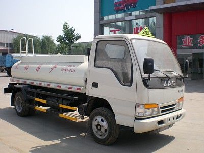 Xingniu  XCG5048GJY Refueling truck